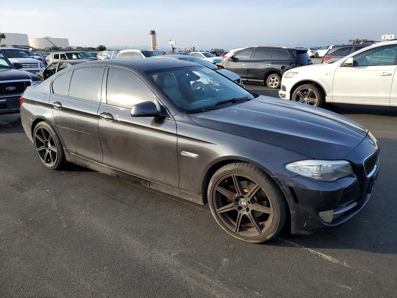 2011 BMW 5 series