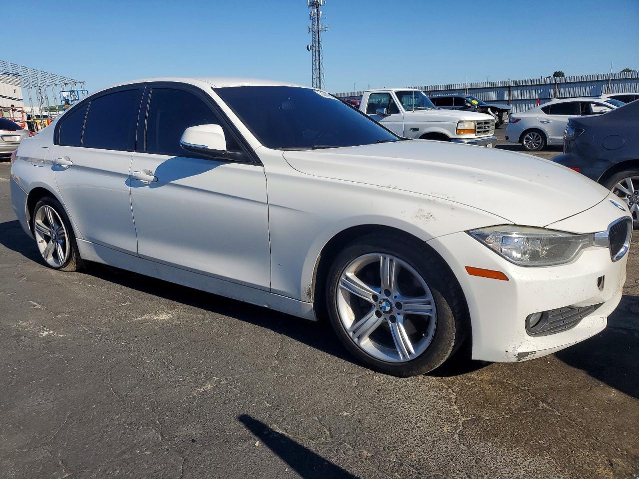 2014 BMW 3 SERIES