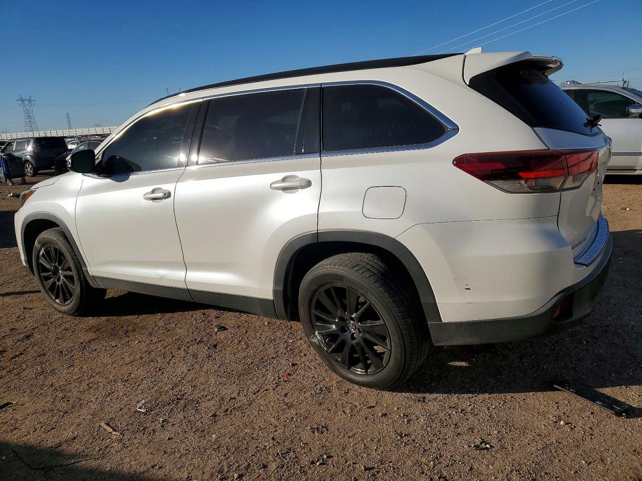 2019 TOYOTA HIGHLANDER