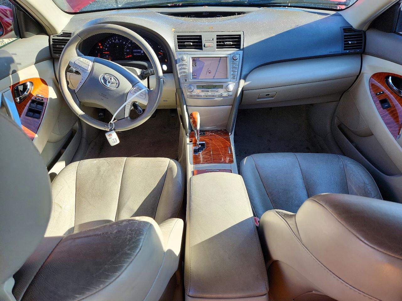 2010 TOYOTA CAMRY