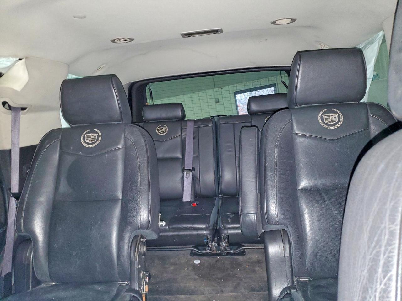 2012 CADILLAC ESCALADE