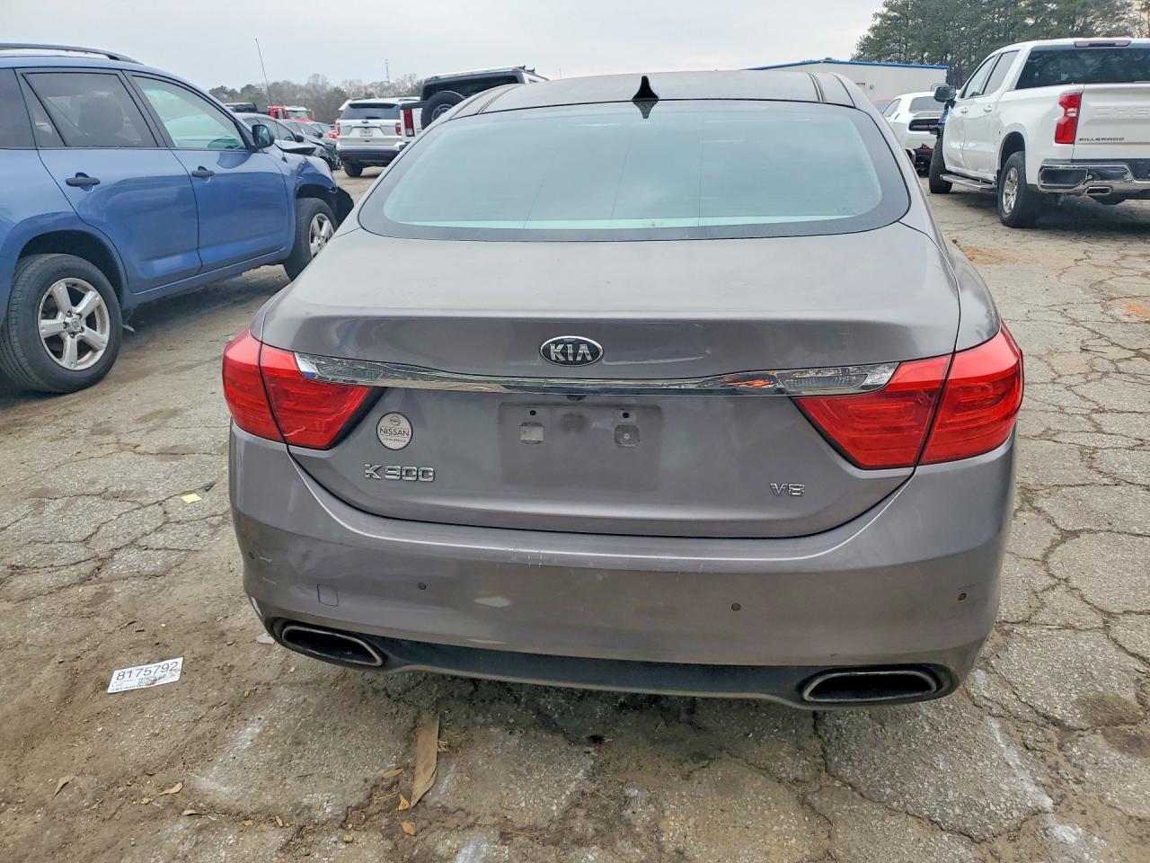 2015 KIA K900