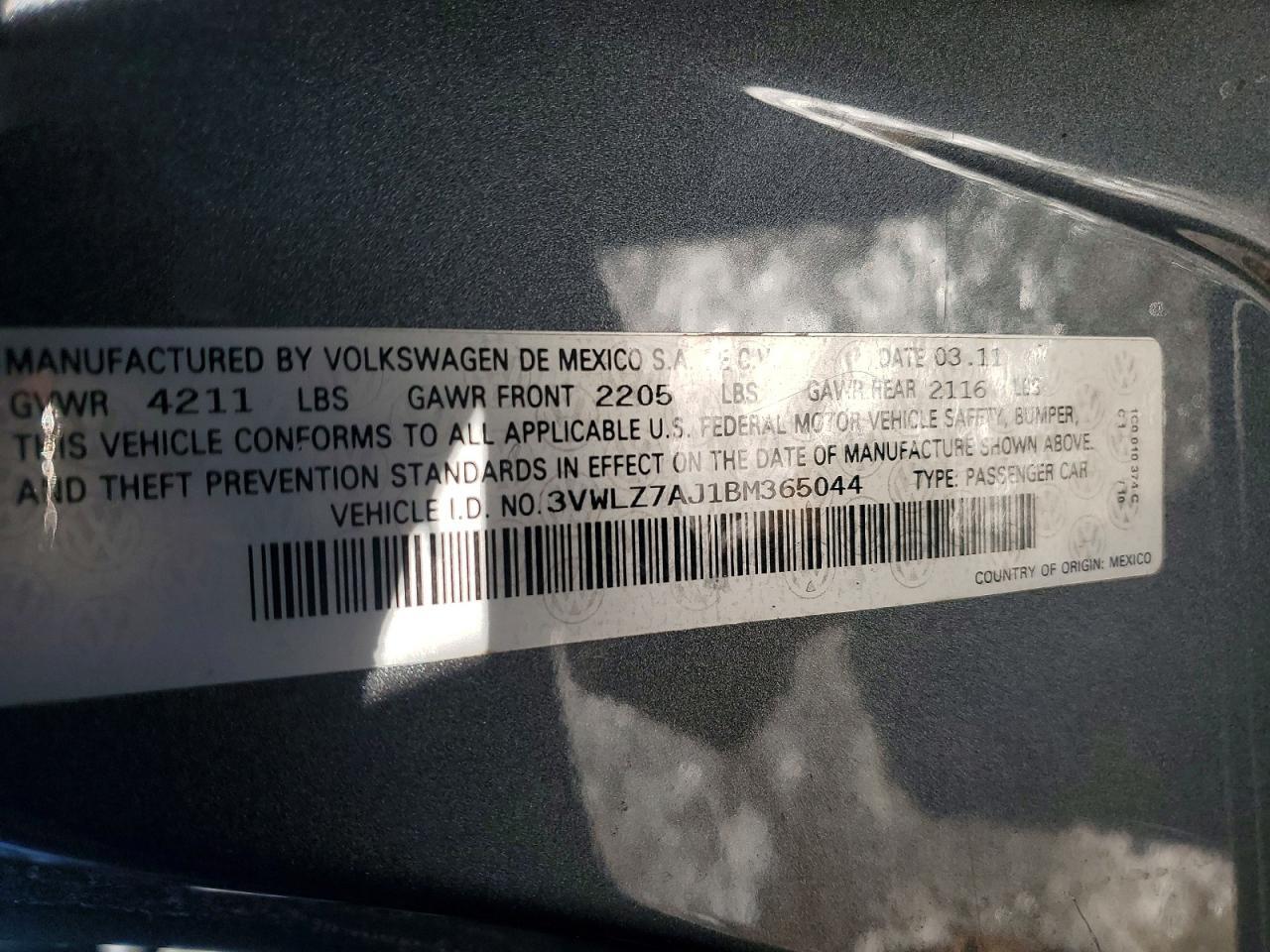 2011 VOLKSWAGEN JETTA