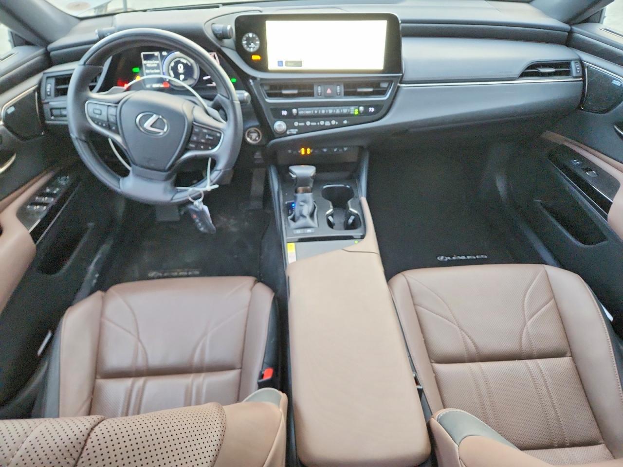 2023 LEXUS ES 300H