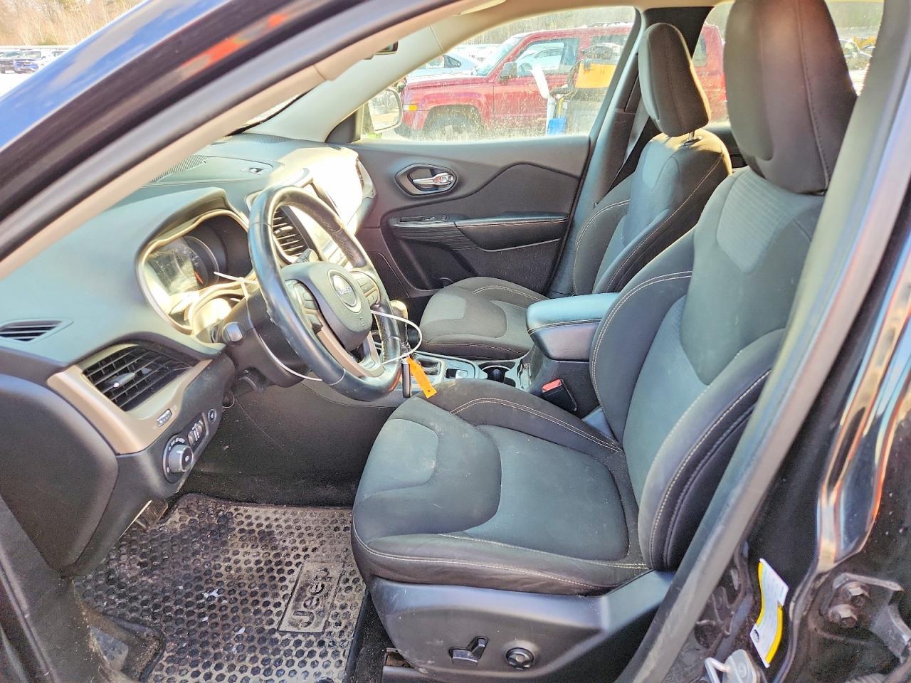 2016 JEEP CHEROKEE