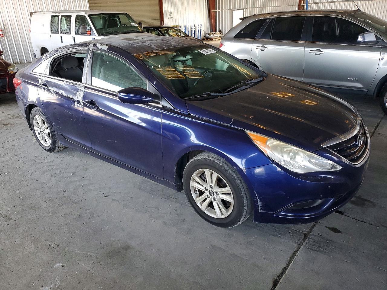 2013 HYUNDAI SONATA