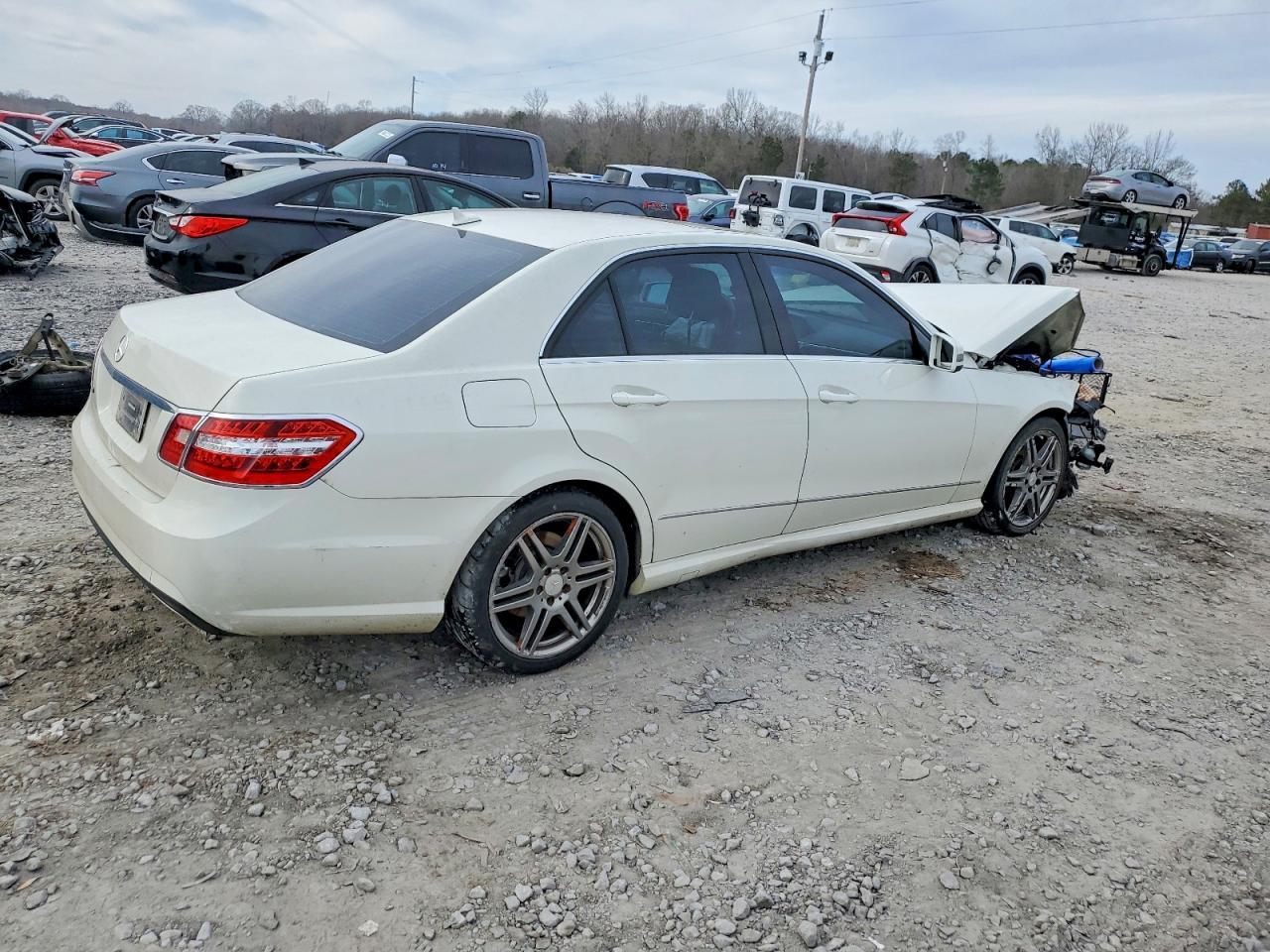 2010 MERCEDES-BENZ E-Class
