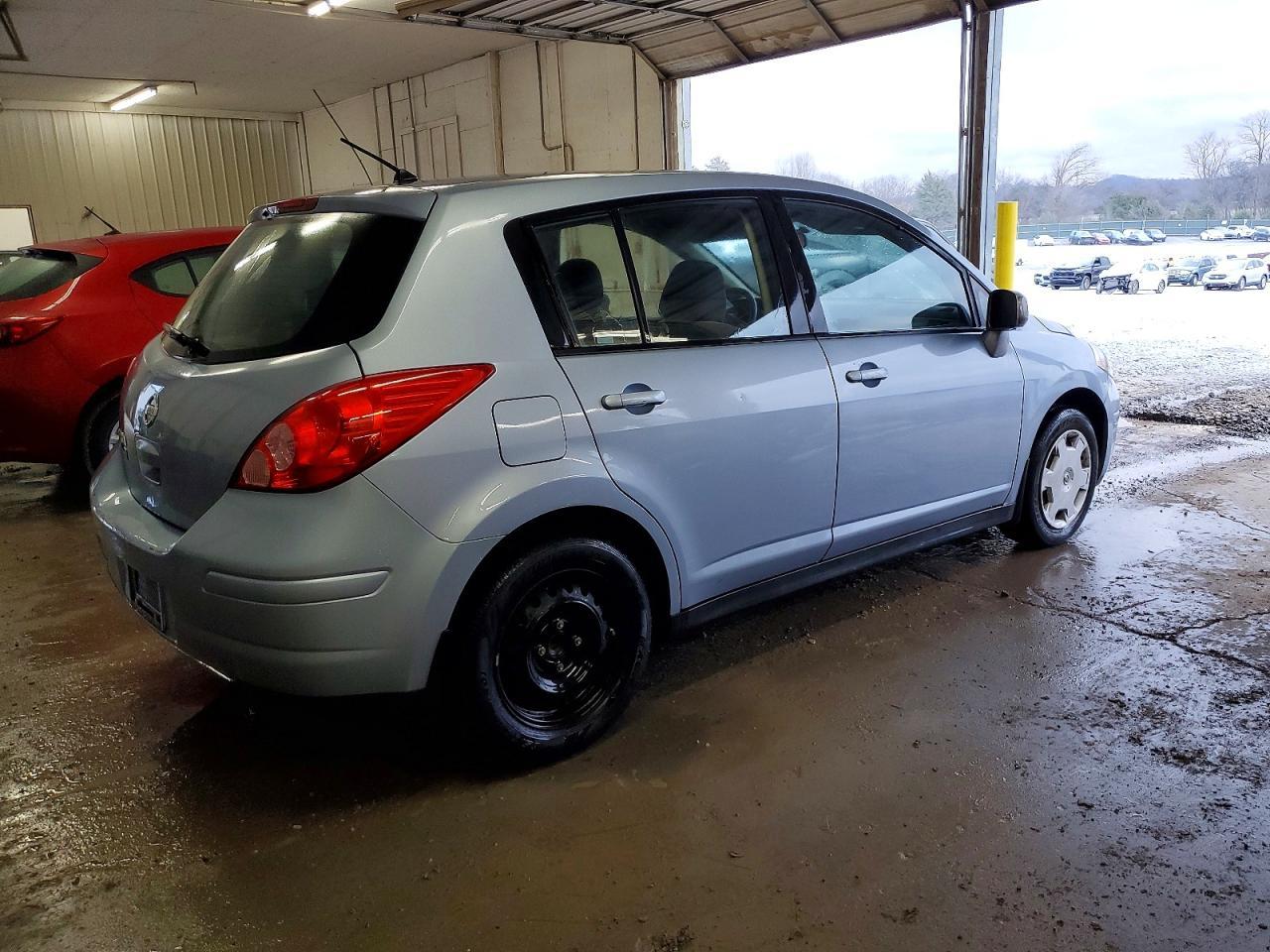2009 NISSAN VERSA