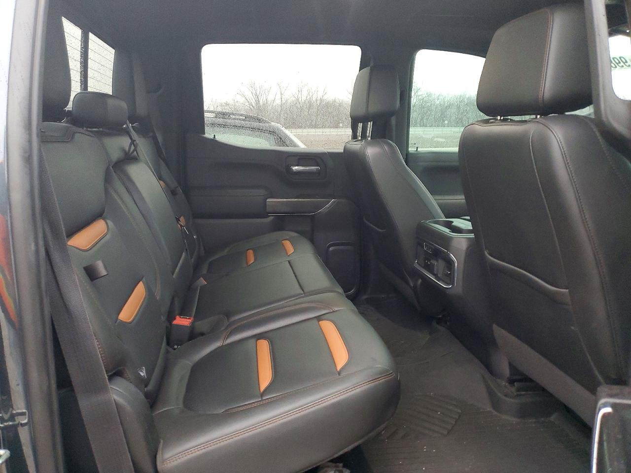2020 GMC Sierra
