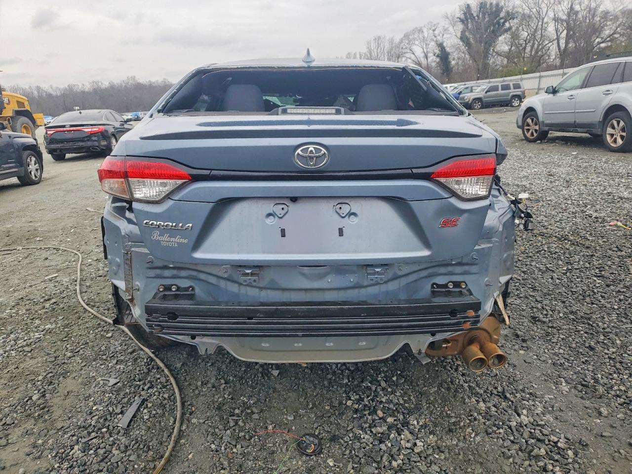 2022 TOYOTA COROLLA