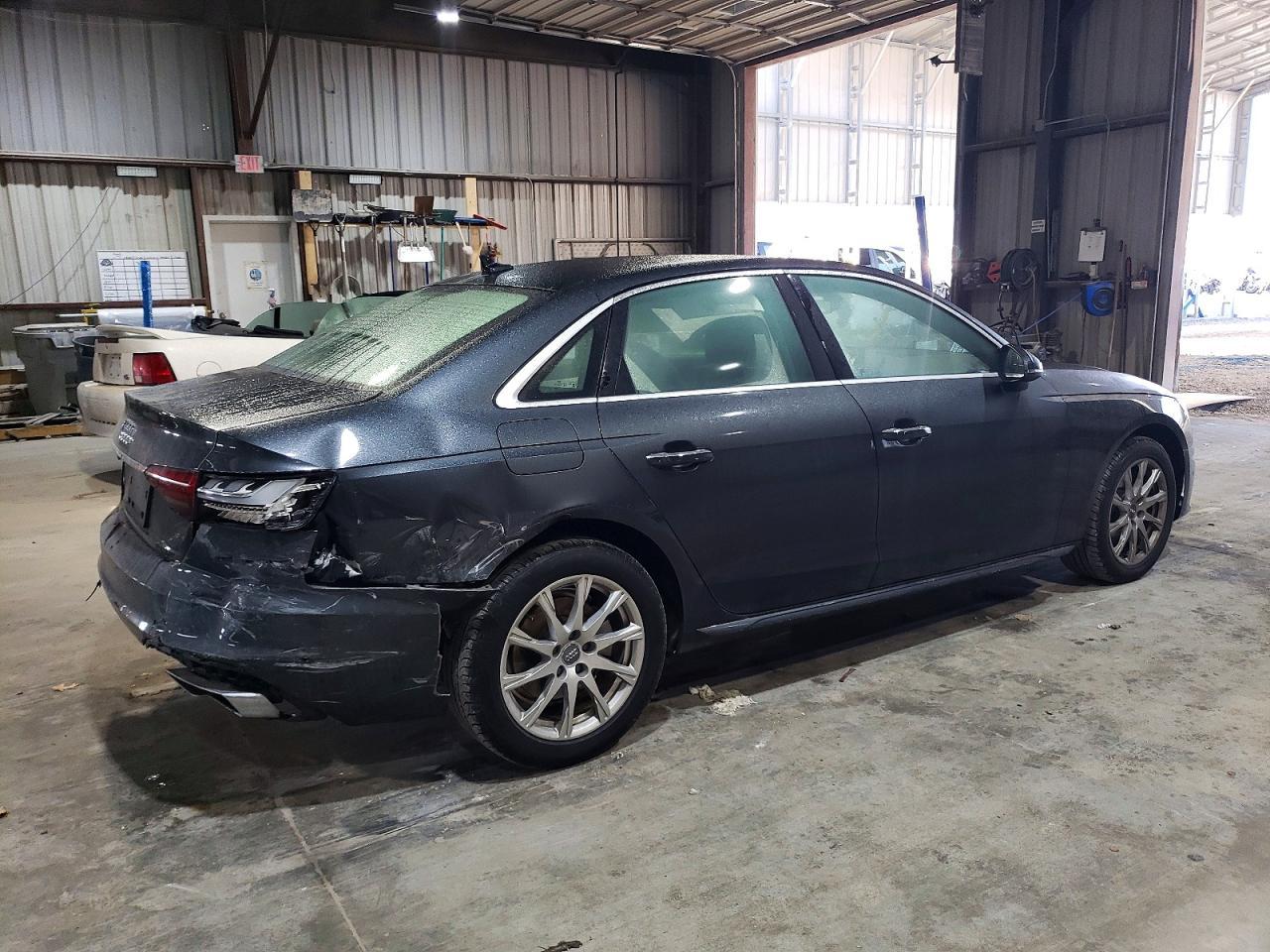 2020 AUDI A4