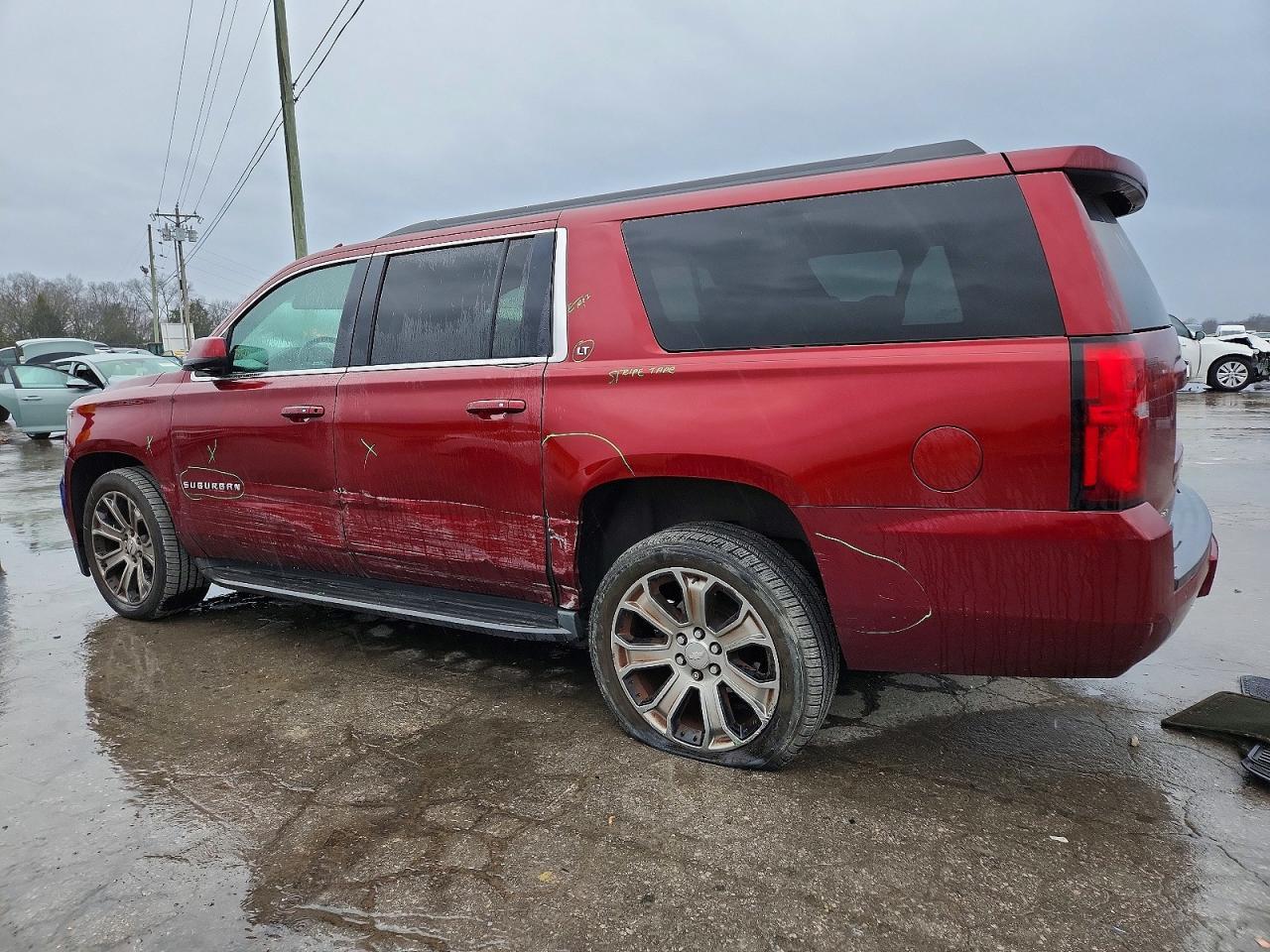 2016 CHEVROLET Suburban