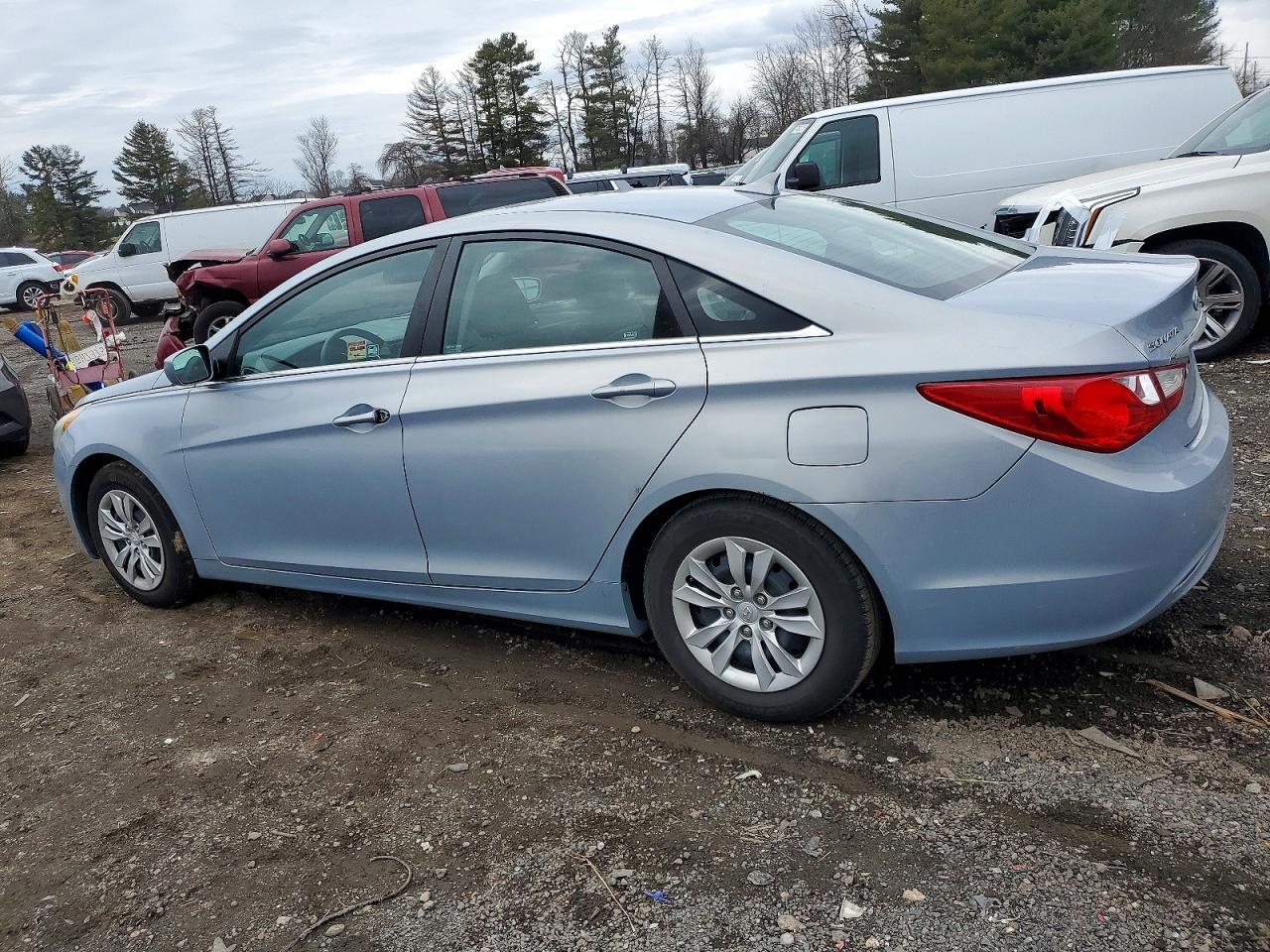 2011 HYUNDAI SONATA