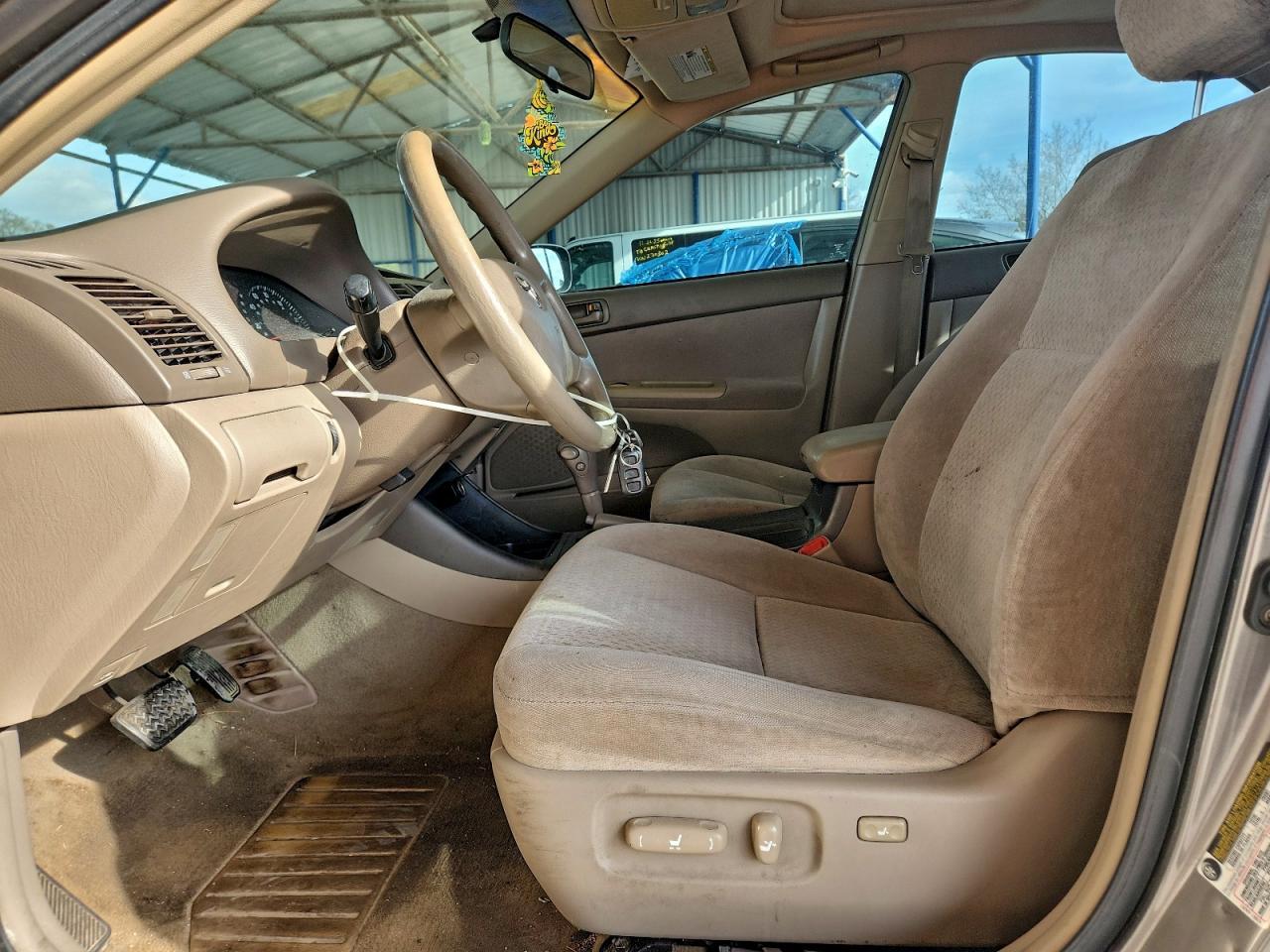 2004 TOYOTA CAMRY