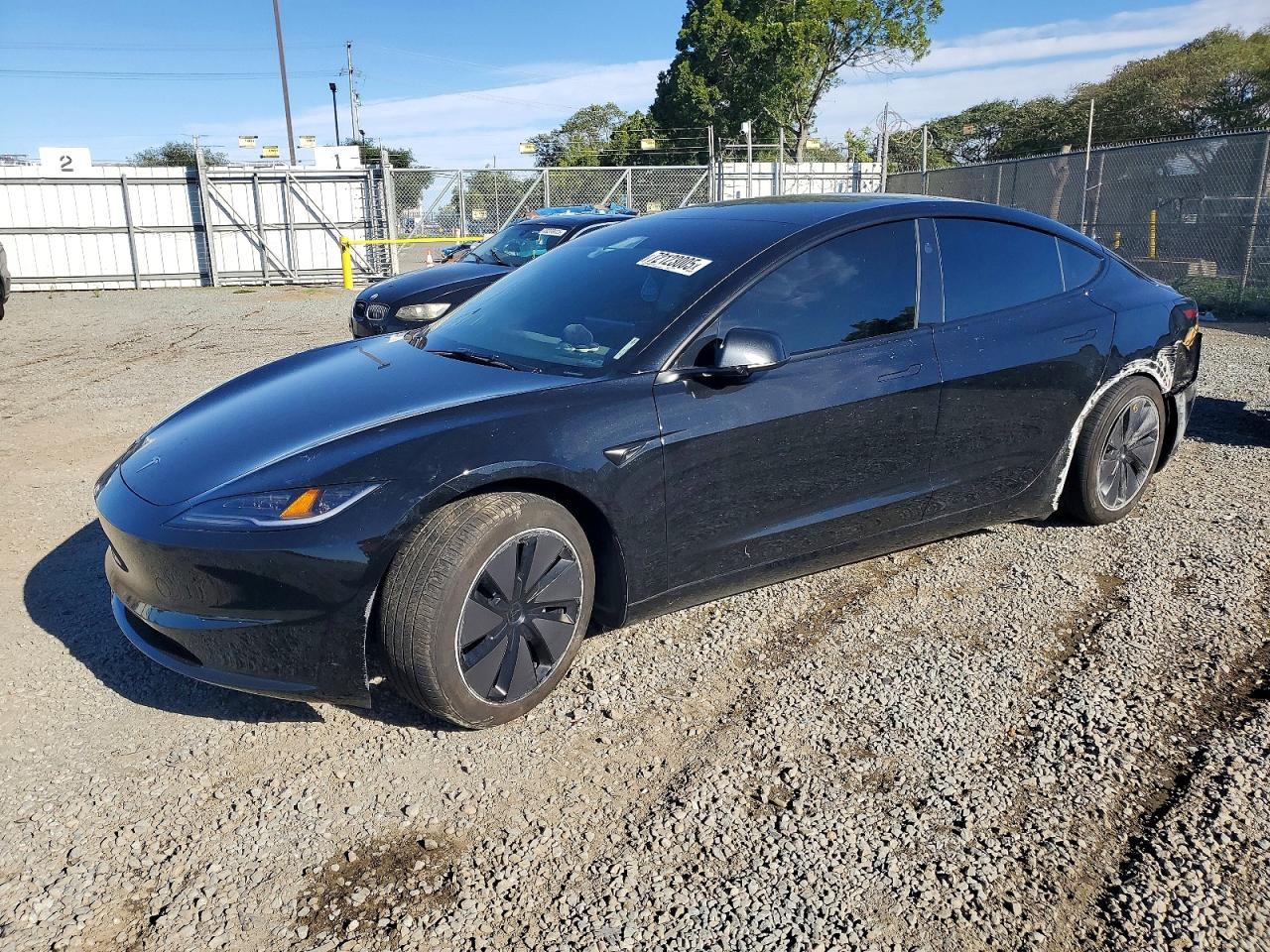 2025 TESLA MODEL 3