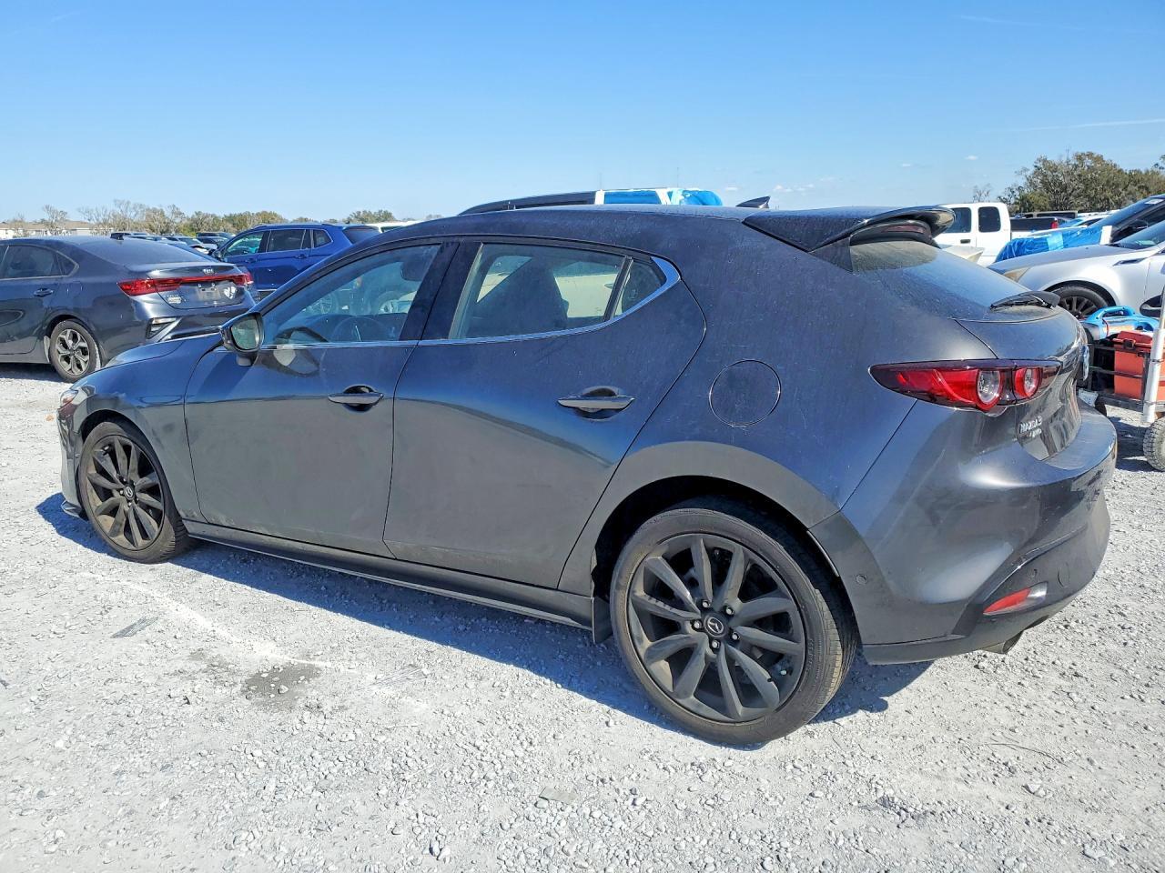 2021 MAZDA 3