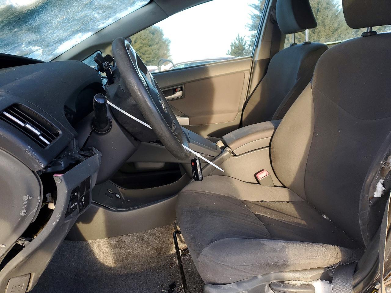 2011 TOYOTA PRIUS