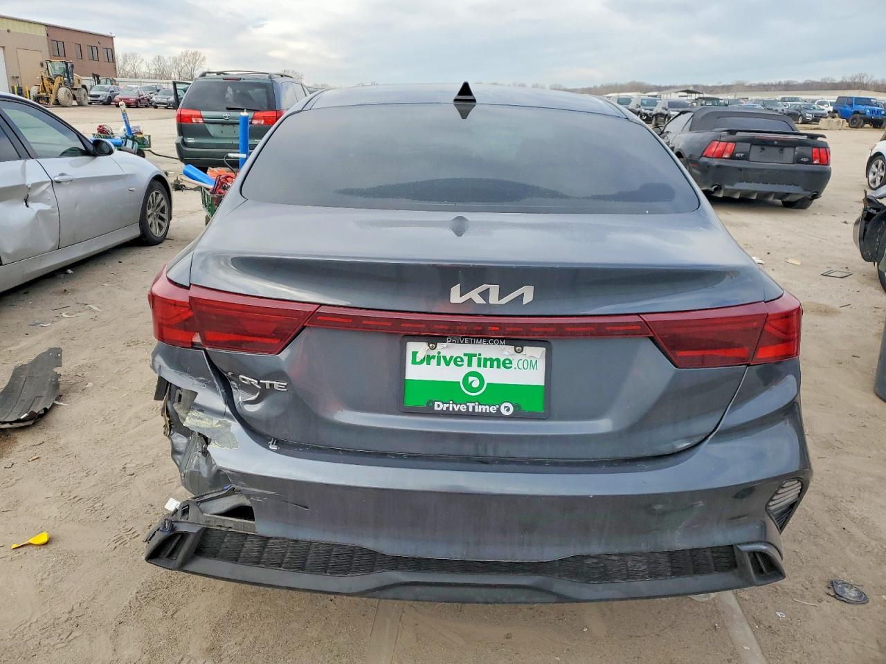 2022 KIA FORTE