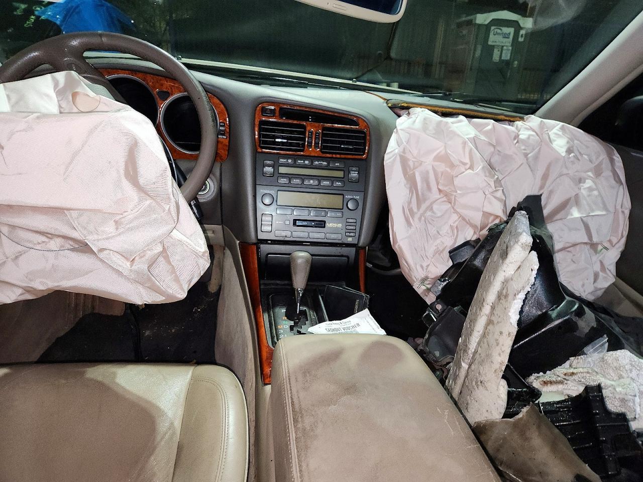 2001 LEXUS GS 300