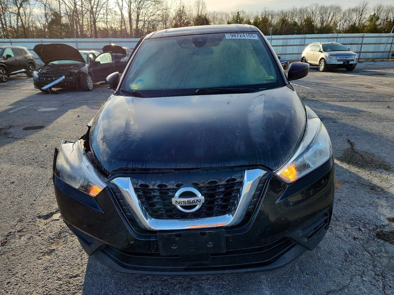 2020 NISSAN KICKS