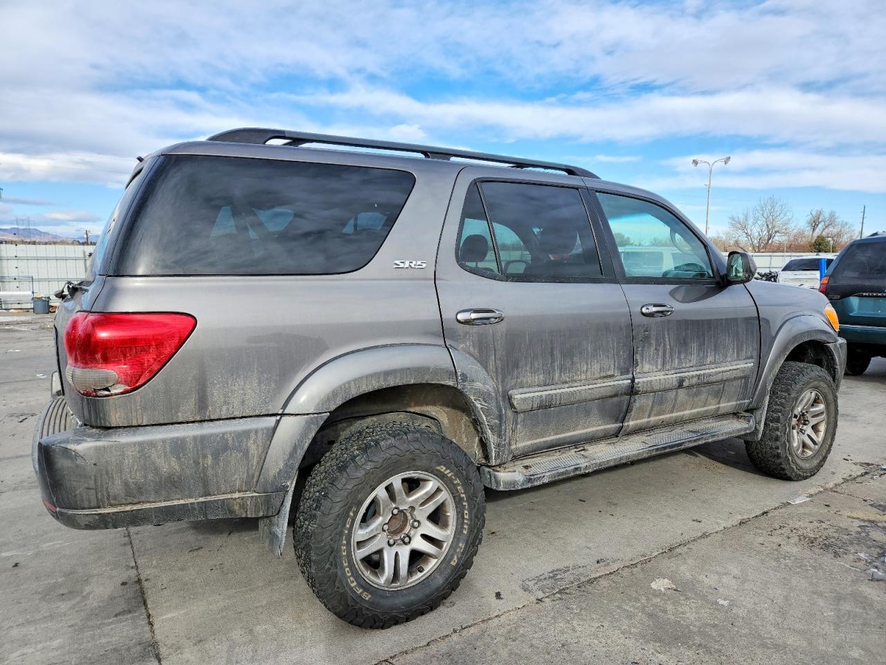 2006 TOYOTA Sequoia