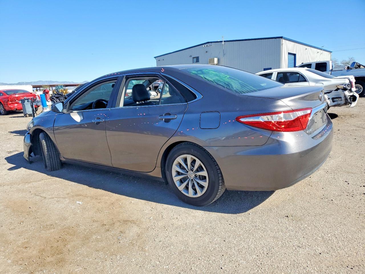 2017 TOYOTA CAMRY