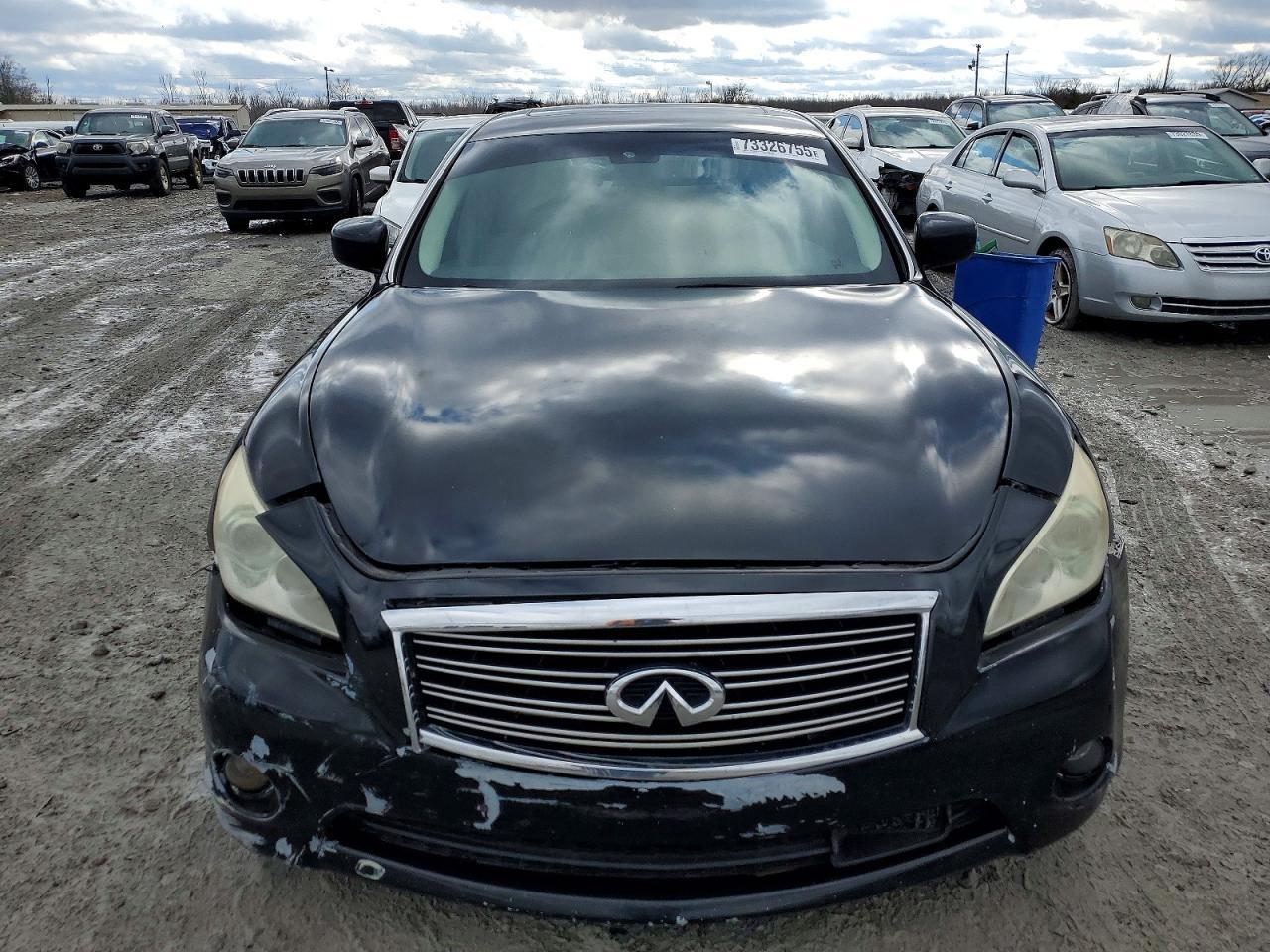 2012 INFINITI M37
