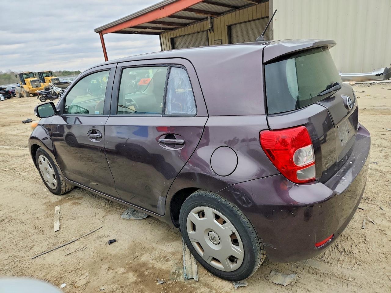 2013 TOYOTA SCION