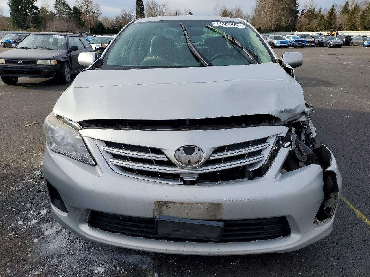 2013 TOYOTA COROLLA