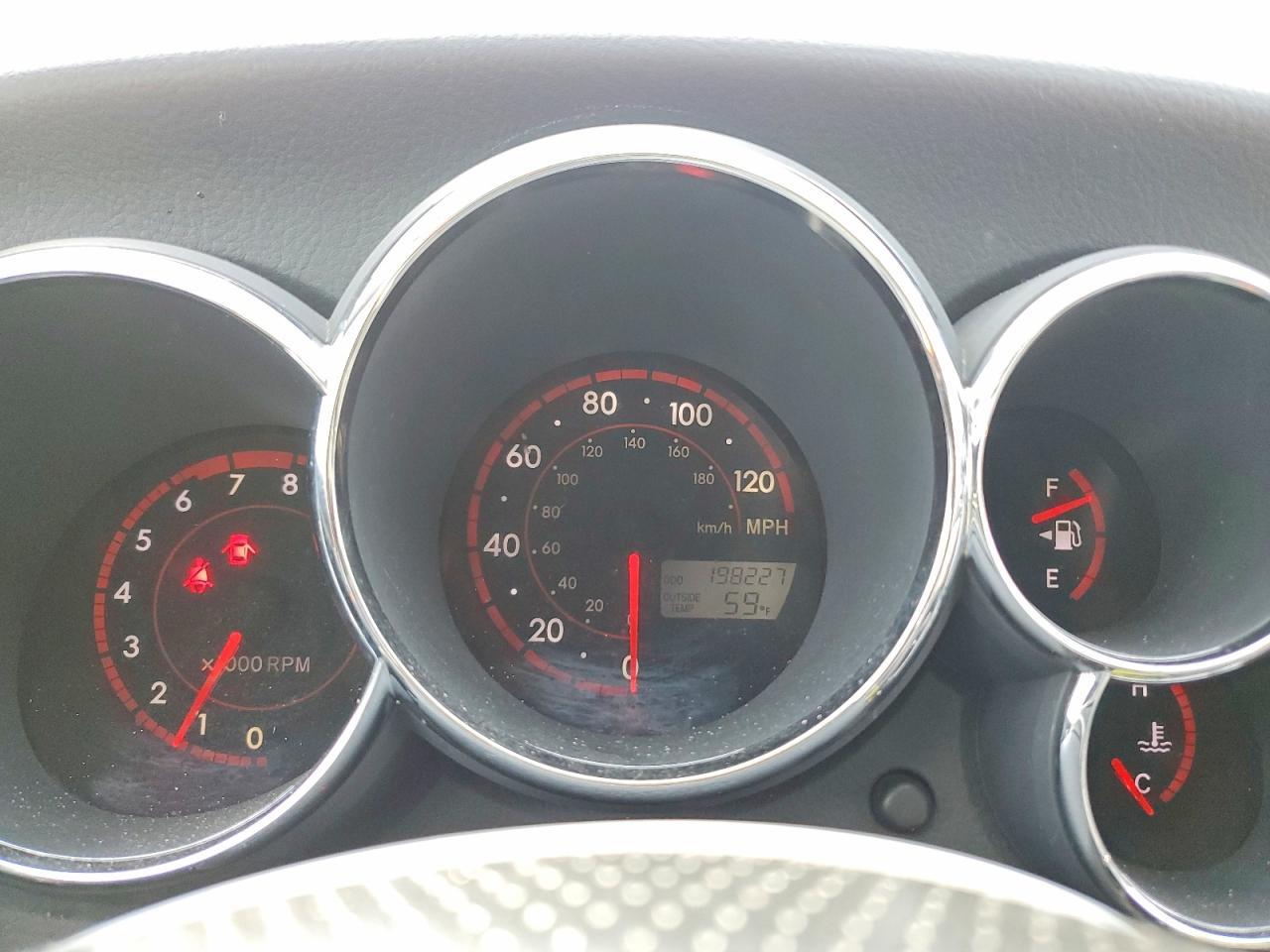 2005 TOYOTA COROLLA