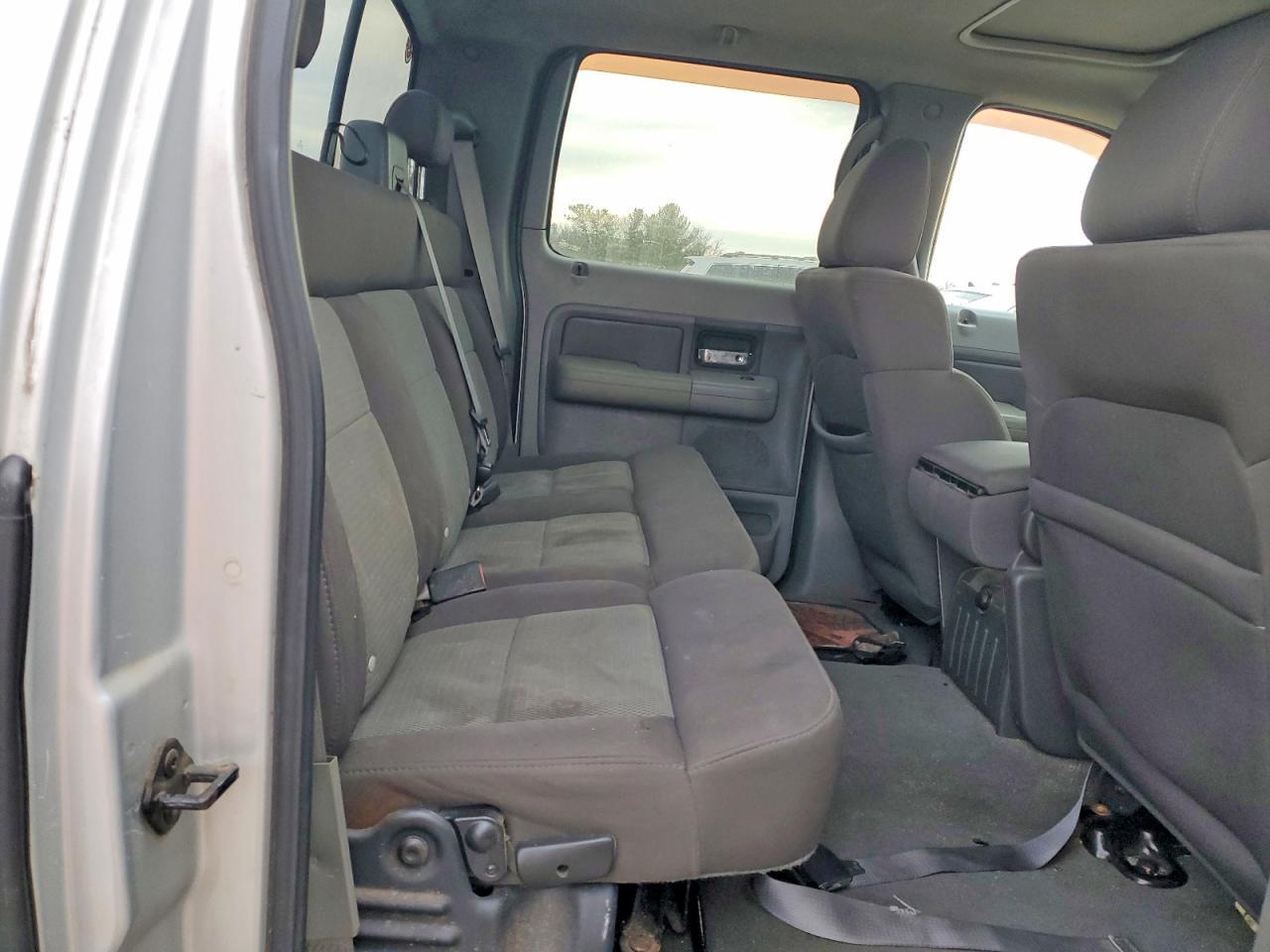 2004 FORD F-150