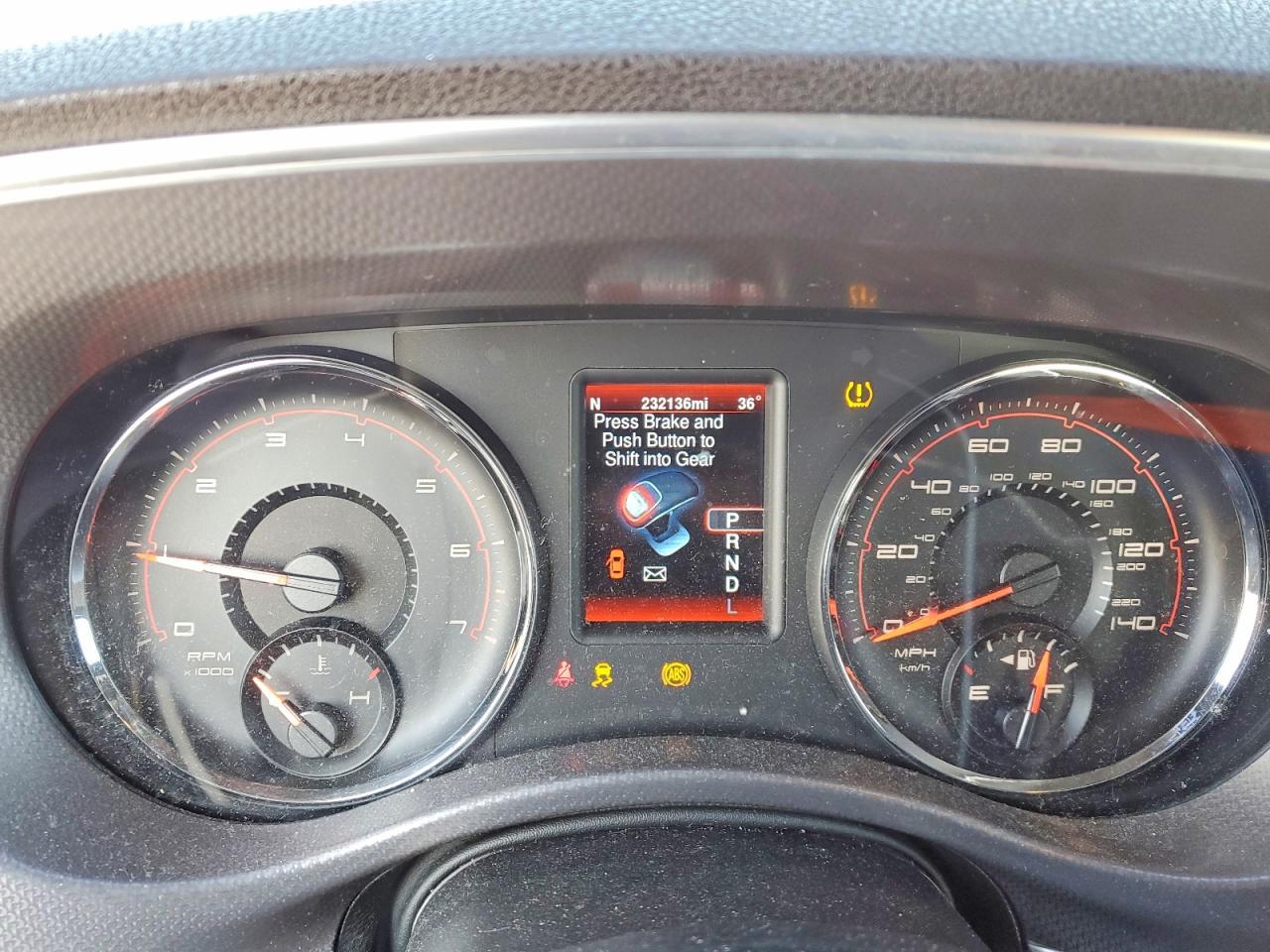 2013 DODGE CHARGER