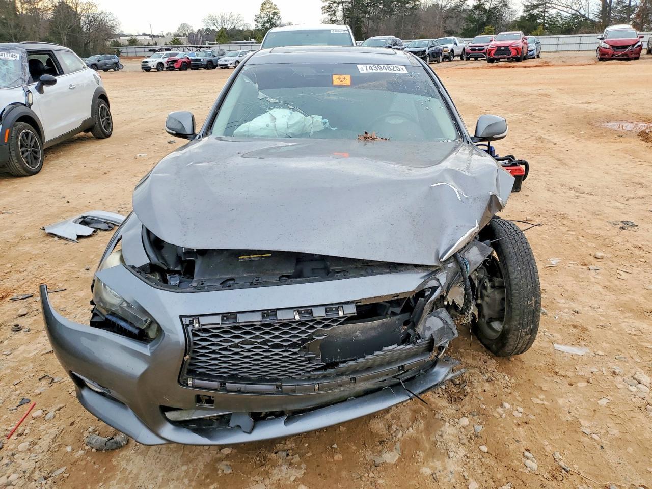2017 INFINITI Q50