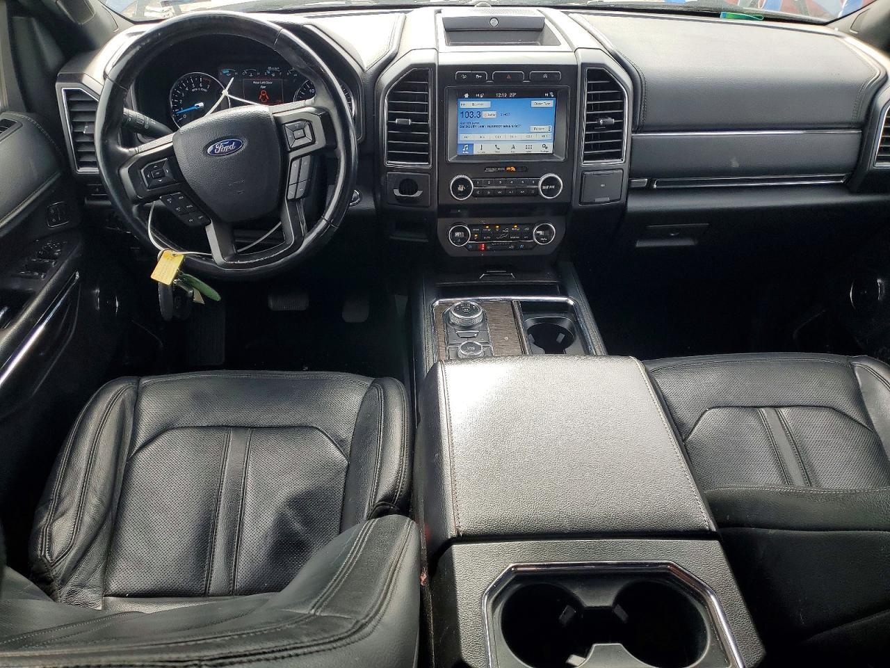 2018 FORD Expedition