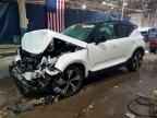 2022 VOLVO XC40