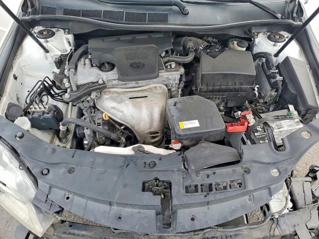2016 TOYOTA CAMRY