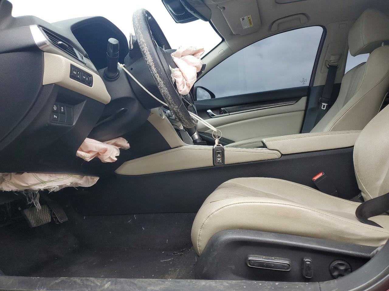 2018 HONDA ACCORD