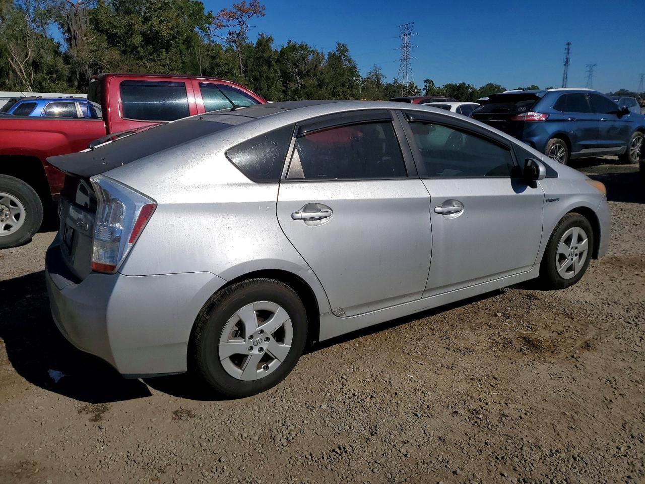 2010 TOYOTA PRIUS