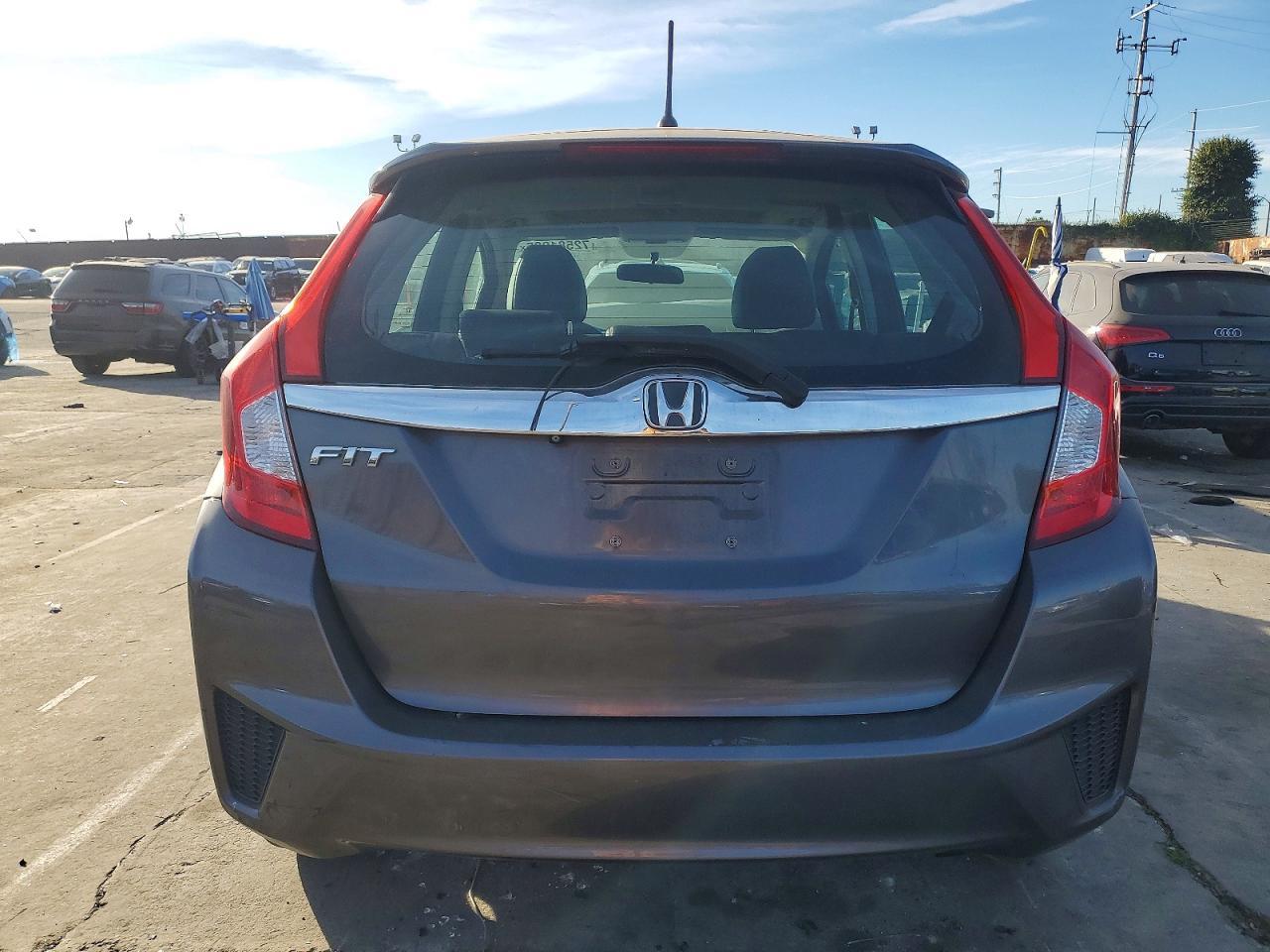 2015 HONDA FIT
