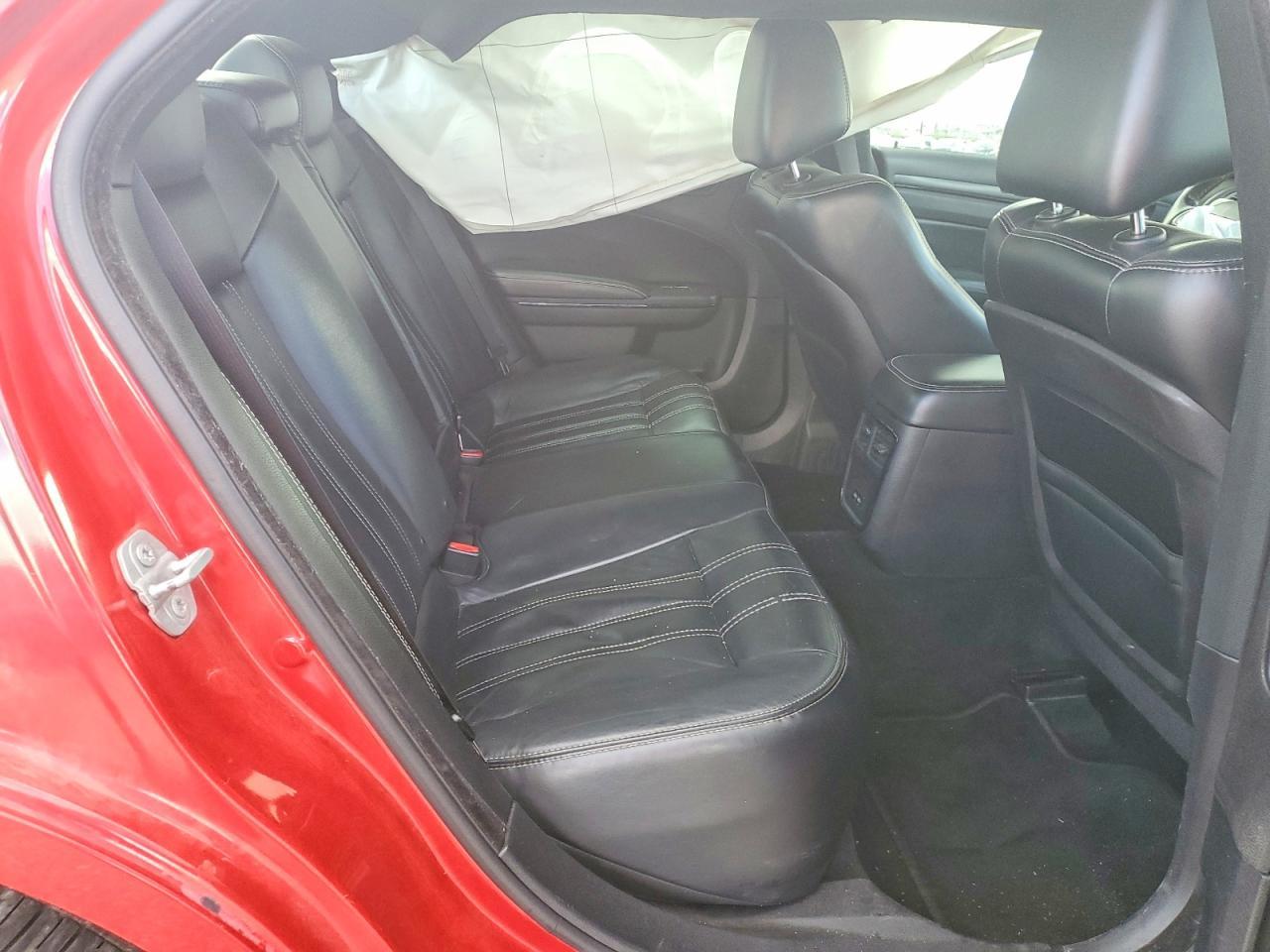 2015 CHRYSLER 300