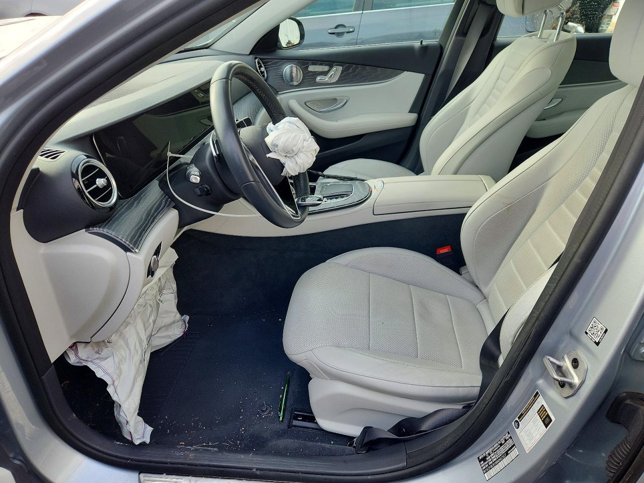 2021 MERCEDES-BENZ E-Class
