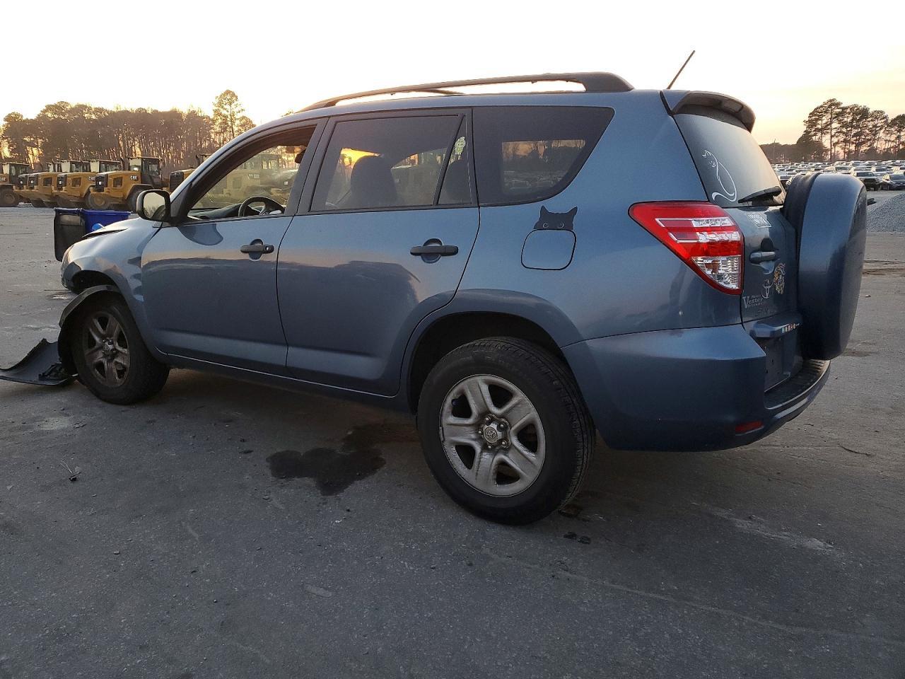 2011 TOYOTA RAV4