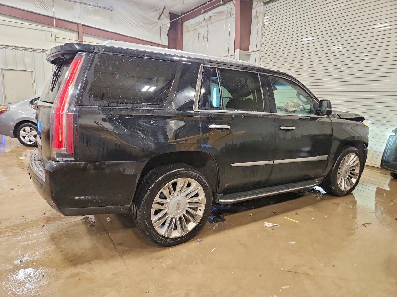 2016 CADILLAC ESCALADE