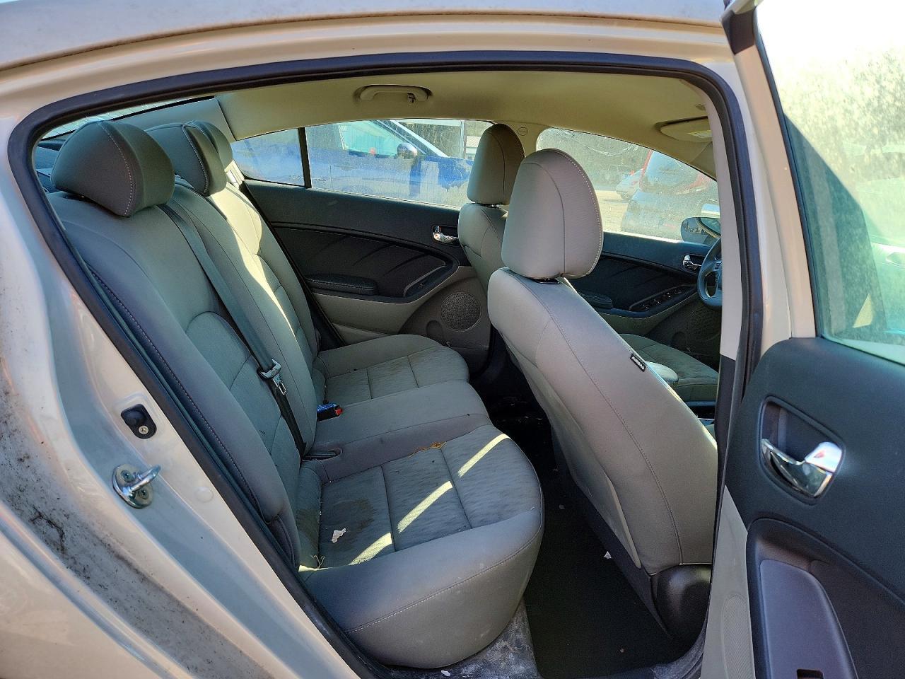 2015 KIA FORTE