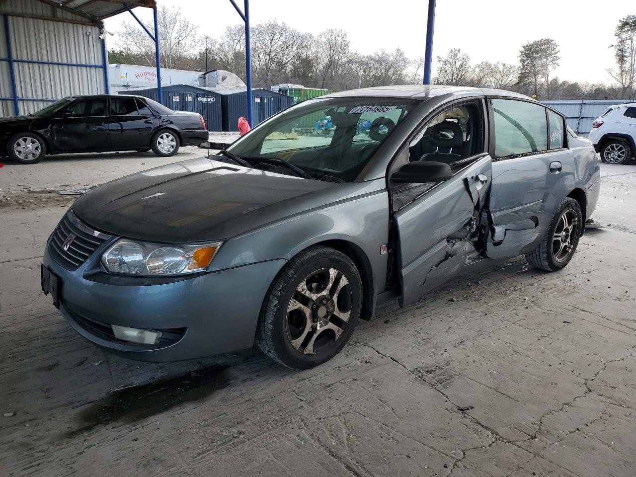 2005 SATURN Ion