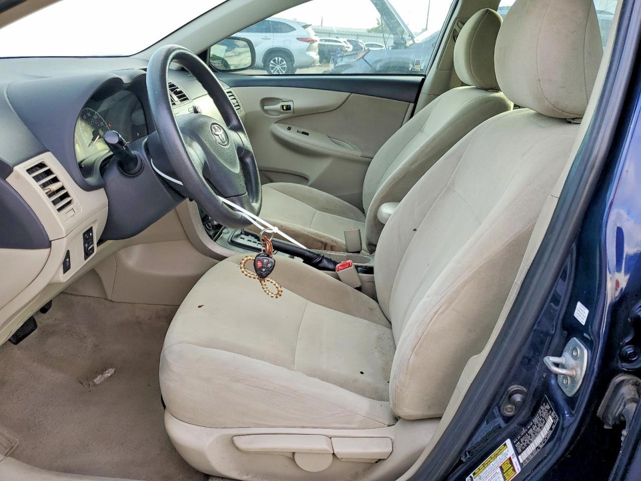 2013 TOYOTA COROLLA