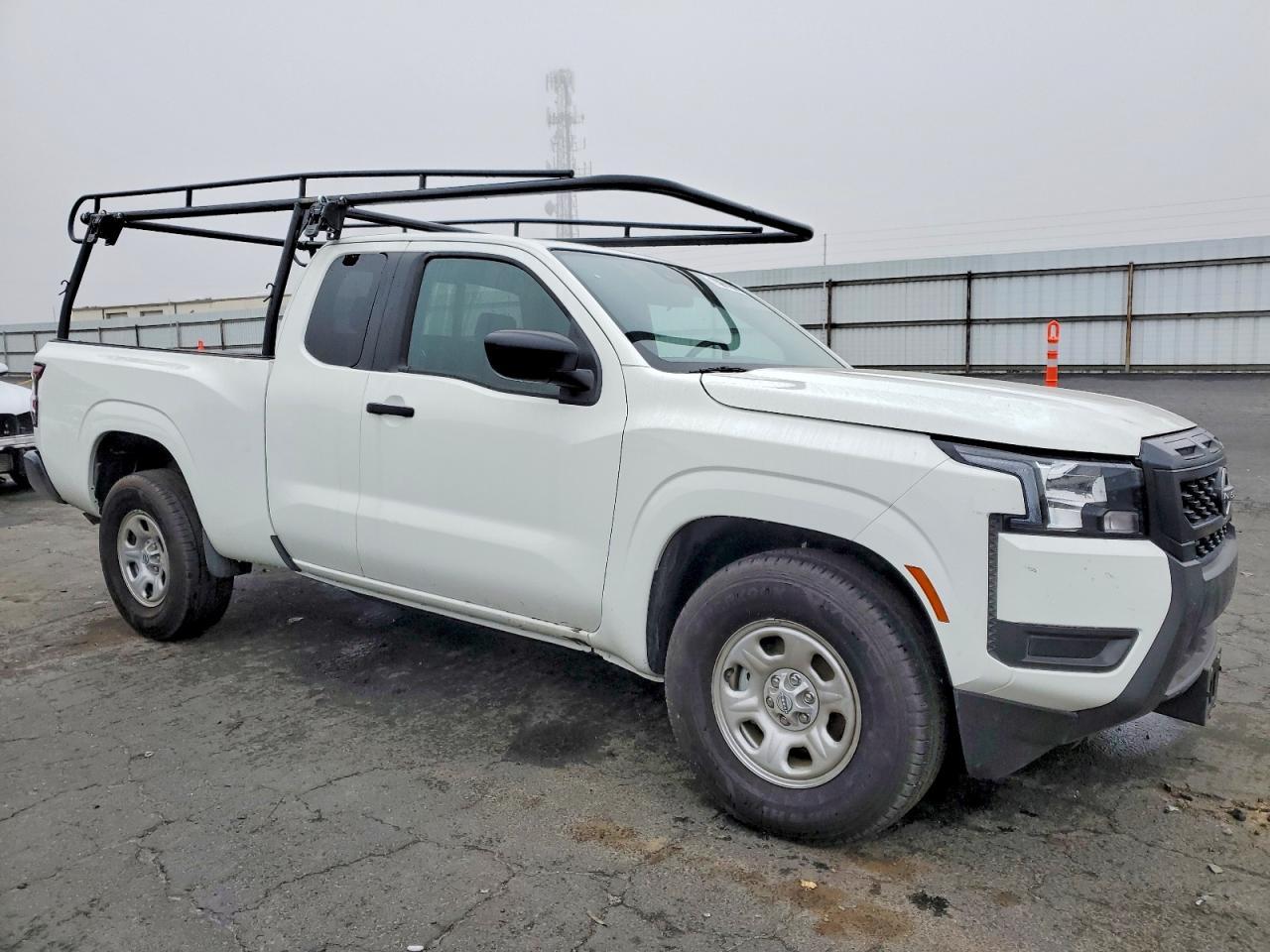 2025 NISSAN Frontier