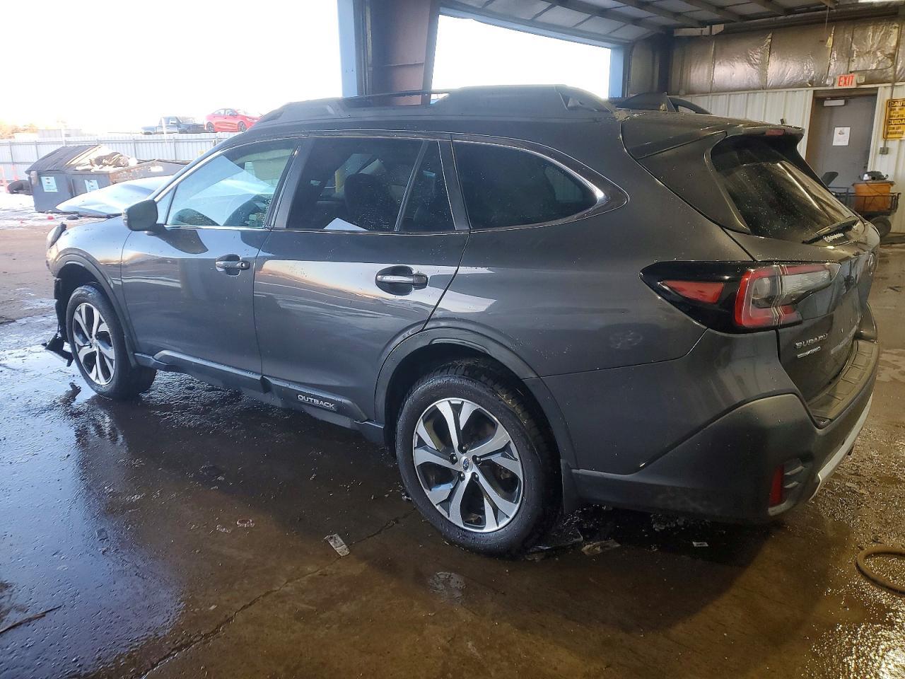 2020 SUBARU Outback