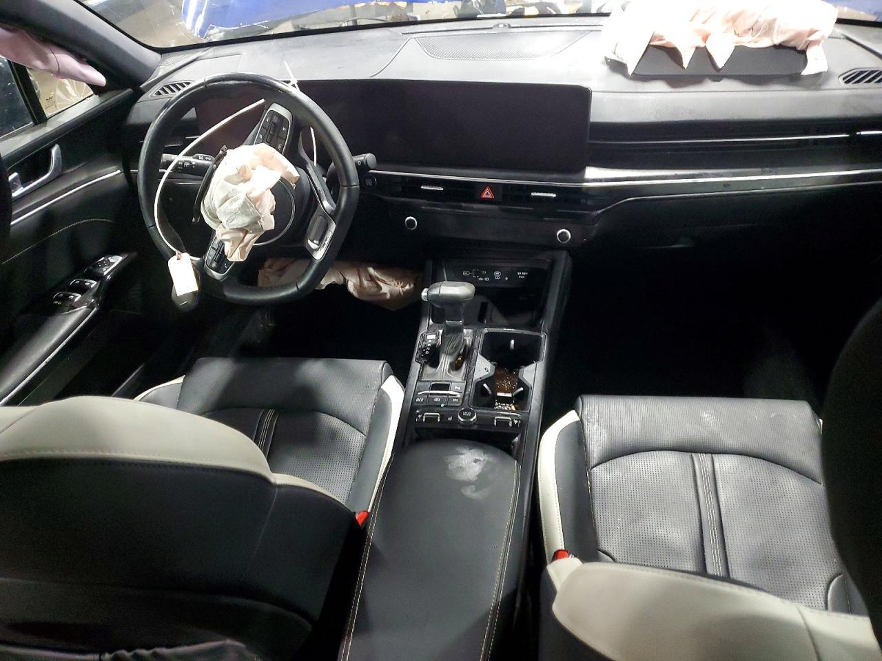 2025 KIA K5