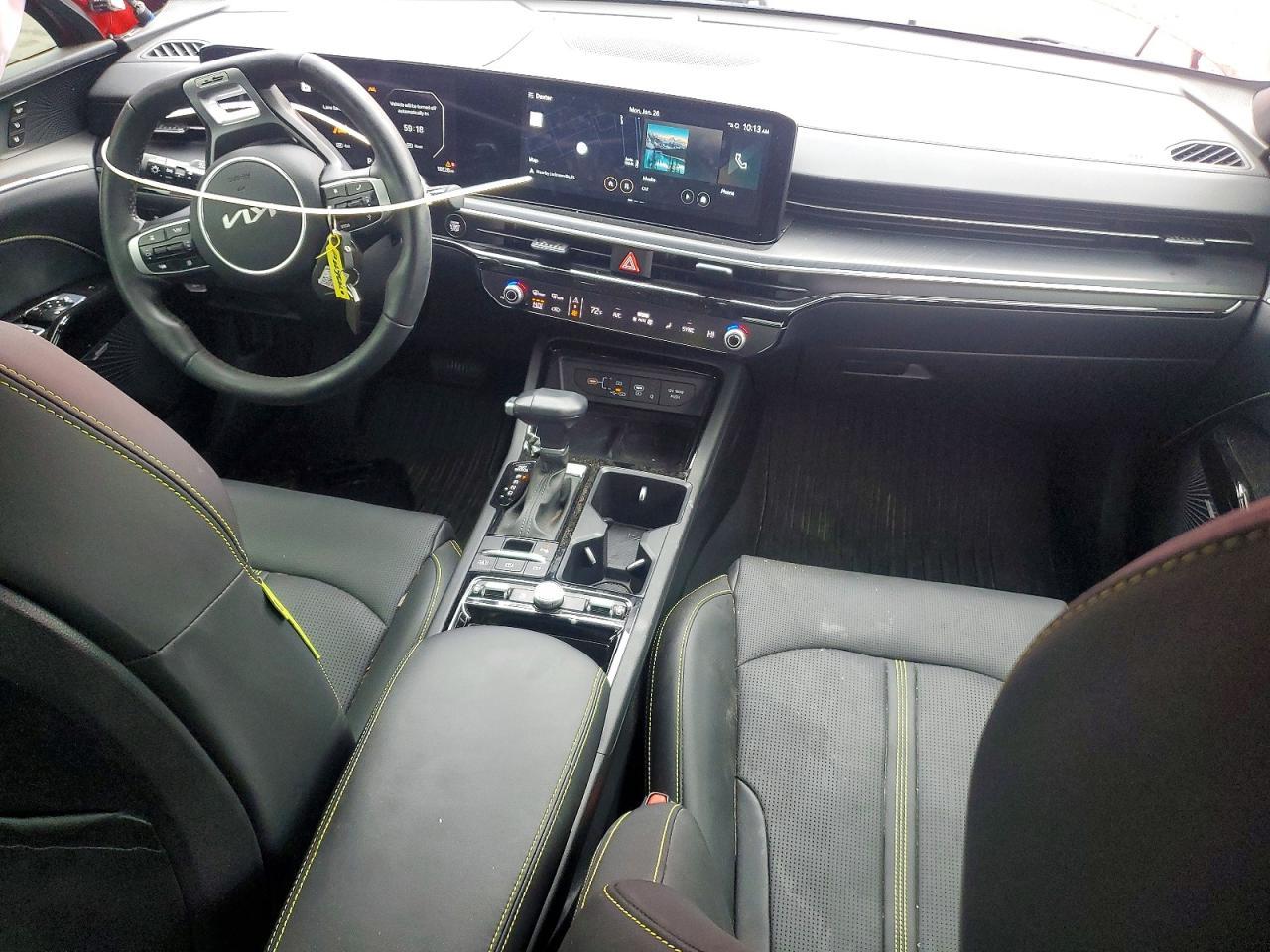 2025 KIA K5